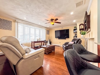 34 Rumney Rd Unit 1, Revere, MA 02151