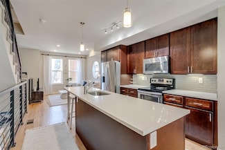 2426 Welton St, Denver, CO 80205