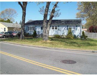 5 Long St, Warwick, RI 02886