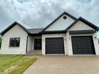 6021 Glencrest Ct, Newburgh, IN 47630