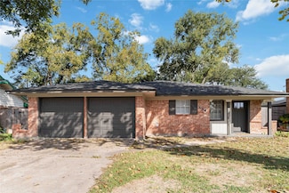 514 Peach Spring Dr, Houston, TX 77037