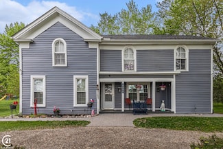 4646 Howland Rd, Almont, MI 48003