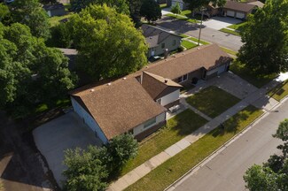 422 4th St NE, Hazen, ND 58545