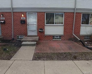 20859 Washington St, Roseville, MI 48066