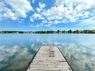 15526 Evans Rd, Basehor, KS 66007