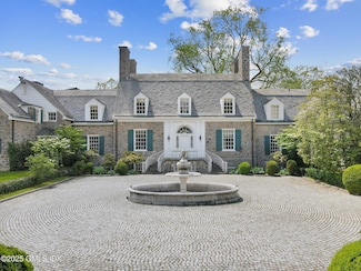 7 John St, Greenwich, CT 06831
