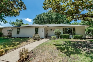 406 Shadywood Ln, Richardson, TX 75080