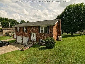 265 Hickory Hills Dr, Elkview, WV 25071
