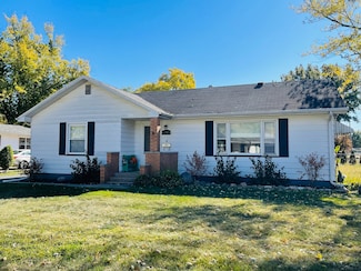 1301 Charles St, Streator, IL 61364