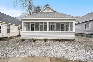 786 W Forest Ave, Muskegon, MI 49441