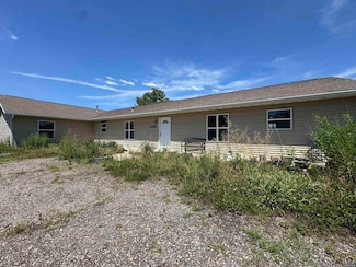 13450 S Topeka Ave, Carbondale, KS 66414