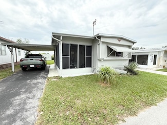 11727 Lisa Halasz Ln, Thonotosassa, FL 33592
