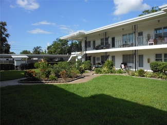 138 36th Ave N Unit 206W, Saint Petersburg, FL 33704