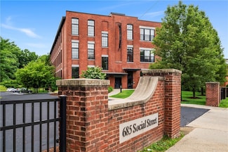 685 Social St Unit 115, Woonsocket, RI 02895