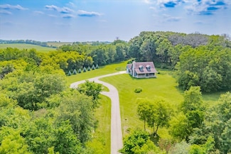 1717 Koshkonong Rd, Stoughton, WI 53589