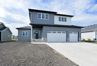 4795 39th St S, Fargo, ND 58104