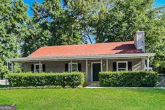 9110 Sourwood Dr, Gainesville, GA 30506