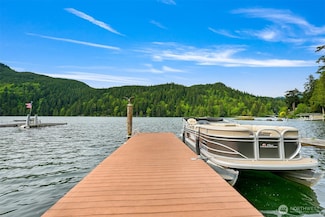 1414 Roy Rd, Bellingham, WA 98229