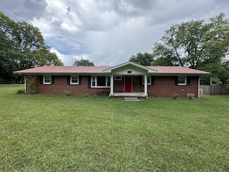 112 Mccloud Ln, Portland, TN 37148