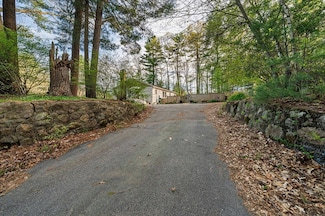 192 Plain St, Hanover, MA 02339