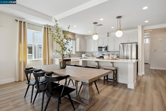 1573 Nightfall Ln, Fairfield, CA 94533
