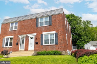 425 Madison Ave, Hatboro, PA 19040