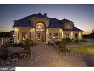 5606 94th Ave N, Loretto, MN 55357