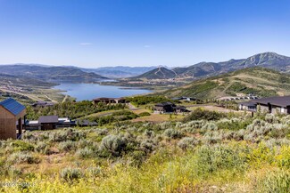 317 W Deer Vista Ln, Daniel, UT 84032