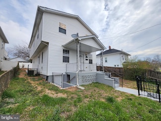 4244 Clay St NE, Washington, DC 20019