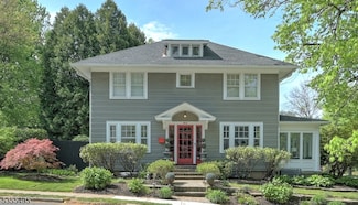 40 Garfield 352 Richmond, Maplewood Twp., NJ 07040
