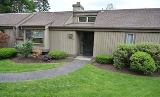 540 Heritage Village Unit B, Southbury, CT 06488