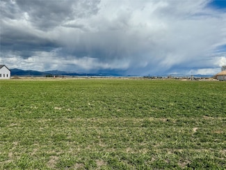 4460 Glass Dr, Helena Valley Northeast, MT 59602