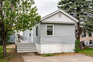 48 Polly Ann Park, Dover, NH 03820