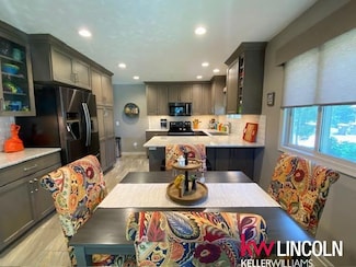 3000 Pioneers Blvd, Lincoln, NE 68502