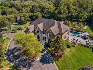 675 Old Barrington Rd, North Barrington, IL 60010