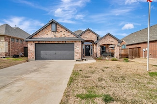 12513 Outlook Ave, Fort Worth, TX 76244