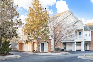 935 Dorchester Place Unit 302, Charlottesville, VA 22911