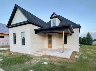 328 Fairpark Dr, Tupelo, MS 38804