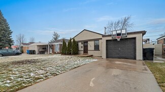 4722 W 82nd Place, Chicago, IL 60652