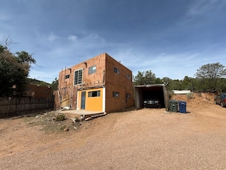 612 Camino de la Luz, Santa Fe, NM 87505