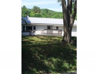 332 Back Mountain Rd, Windsor, VT 05089