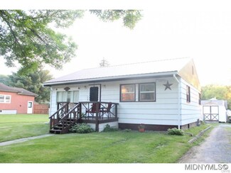 8 John St, Mohawk, NY 13407