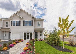1133 Martin Rd, Breinigsville, PA 18031