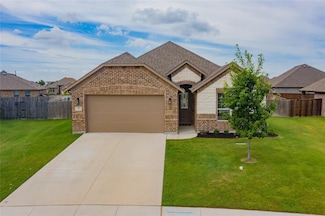 13 Bluebird Ln, Sanger, TX 76266