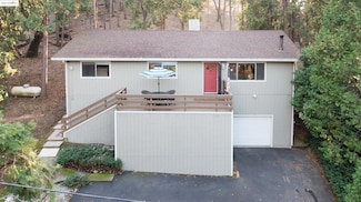 21410 Green Meadow Ln, Sonora, CA 95370