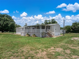 1701 W Lake Dr, Lorida, FL 33857