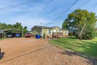 1115 Green Ln, Shelbyville, TN 37160