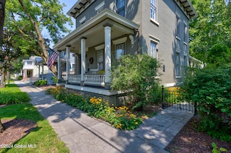 111 Church St, Saratoga Springs, NY 12866