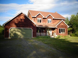 876 Bangor Rd, Dover Foxcroft, ME 04426