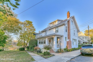 77 Asbury Ave, Ocean Grove, NJ 07756